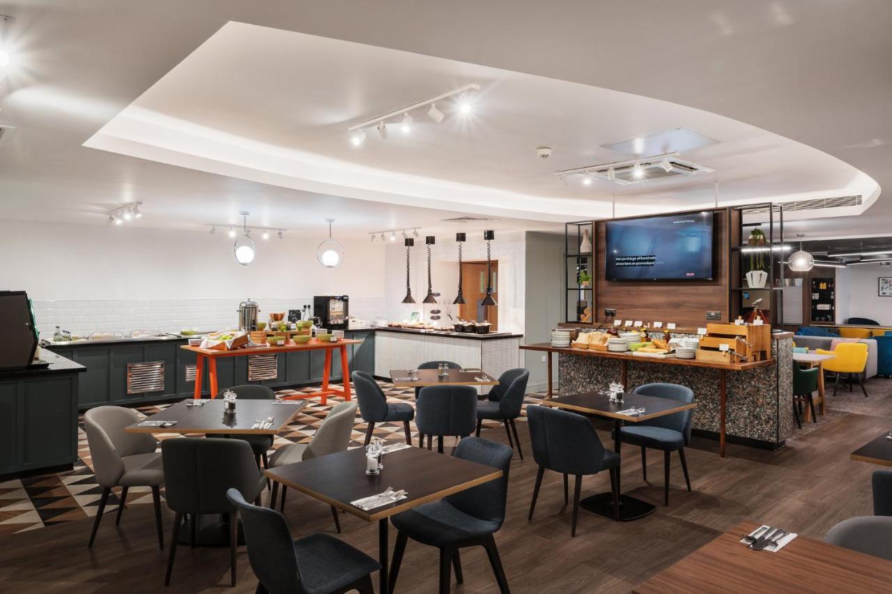 Holiday Inn Rochester-Chatham By Ihg Exterior photo