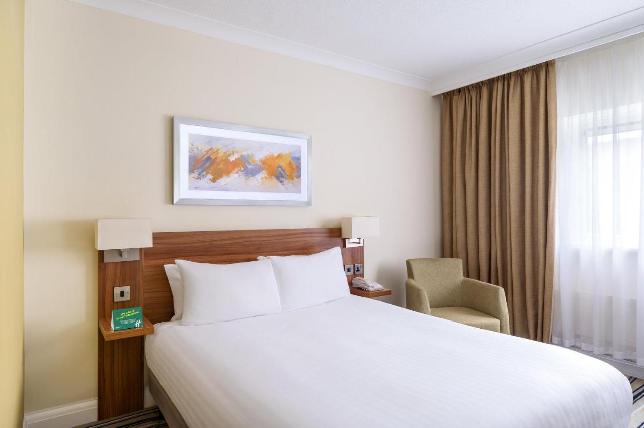 Holiday Inn Rochester-Chatham By Ihg Exterior photo
